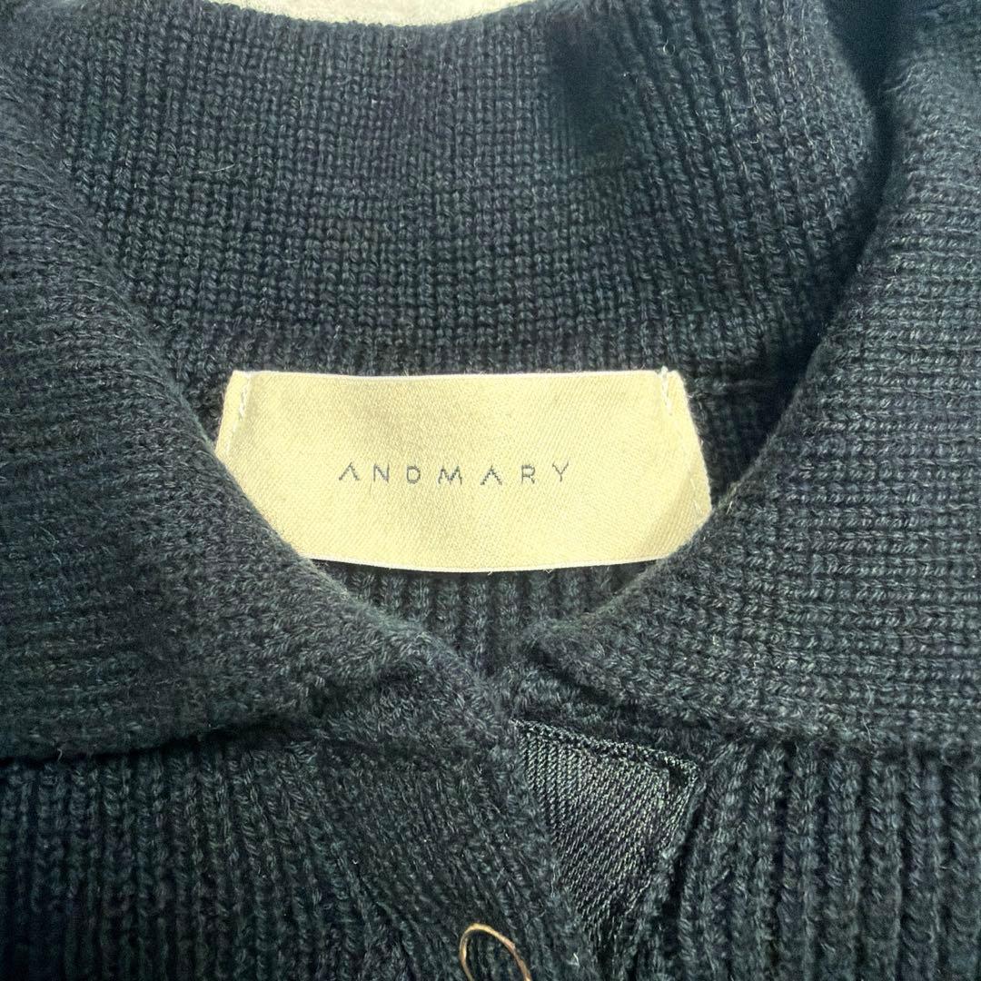 andmary Lindsay logo tops blackトップス