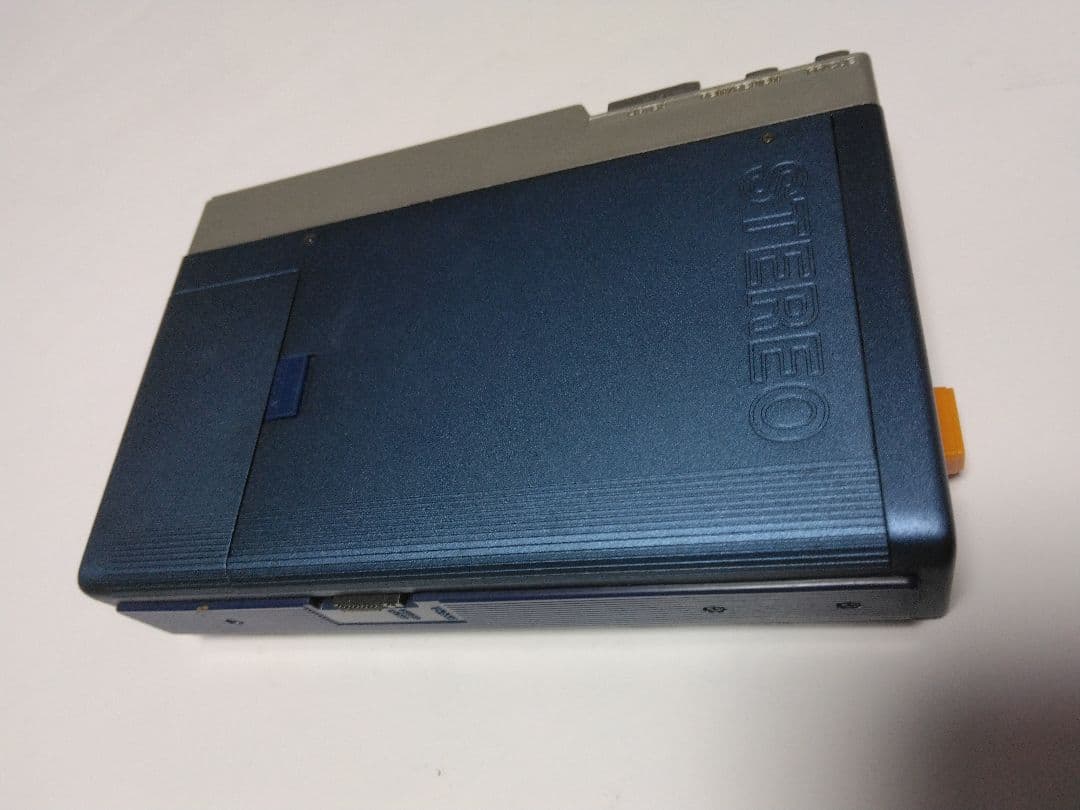 SONY ウオークマン　初代モデル