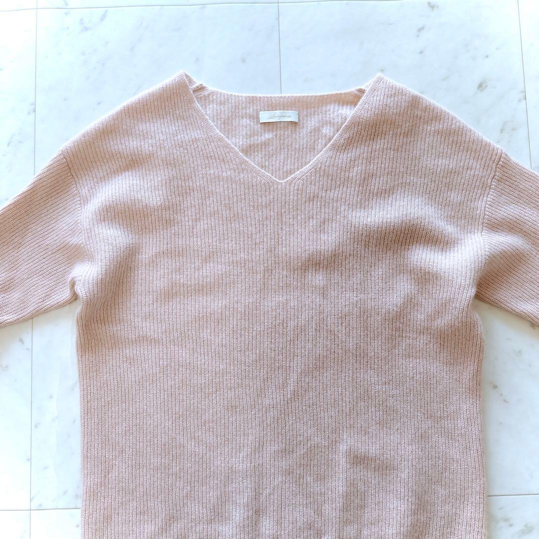 美品　定価　1.9万円　ラウンジドレス　カシミア 100畦Vネックニット　洗える