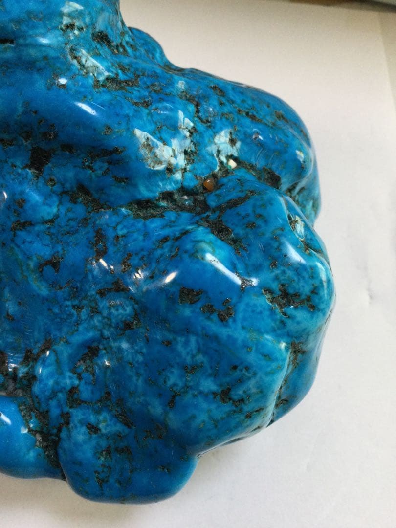 ターコイズトルコ石原石磨き石　水晶　観賞石
