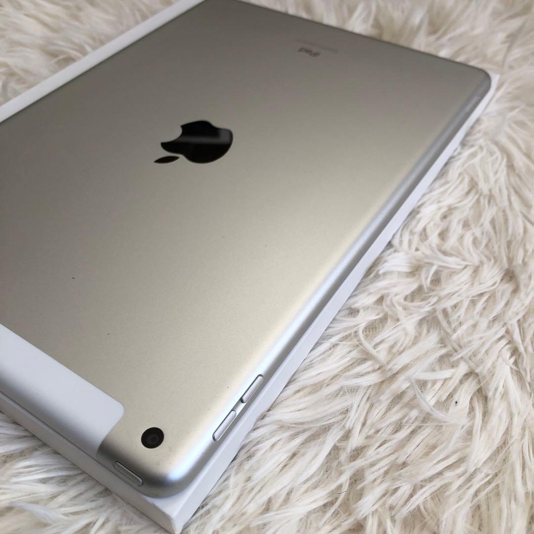 【完動品】iPad 第9世代 64GB SIMフリー【すぐ発送】
