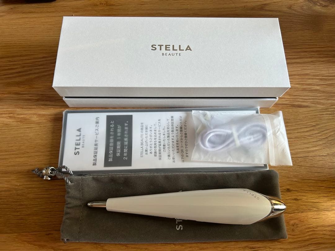 【美品】STELLA BEAUTE フェイススティック2.0