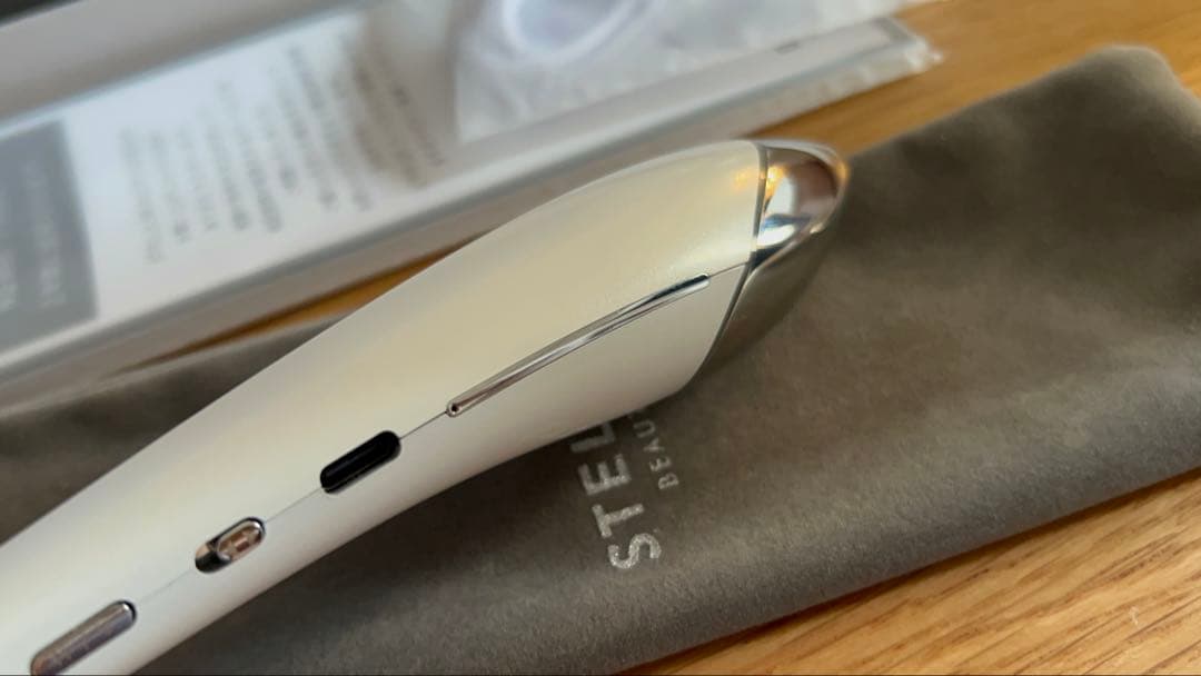 【美品】STELLA BEAUTE フェイススティック2.0