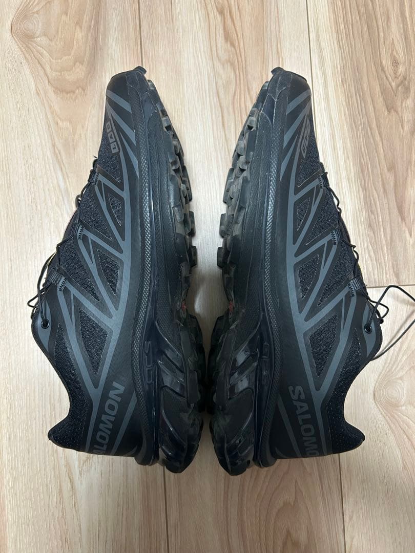 靴 SALOMON XT6 Black / Black / Phantom