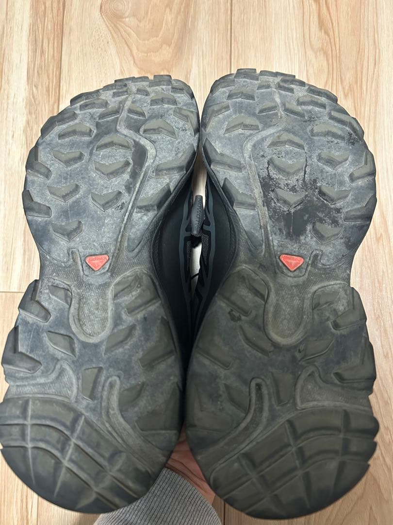 靴 SALOMON XT6 Black / Black / Phantom