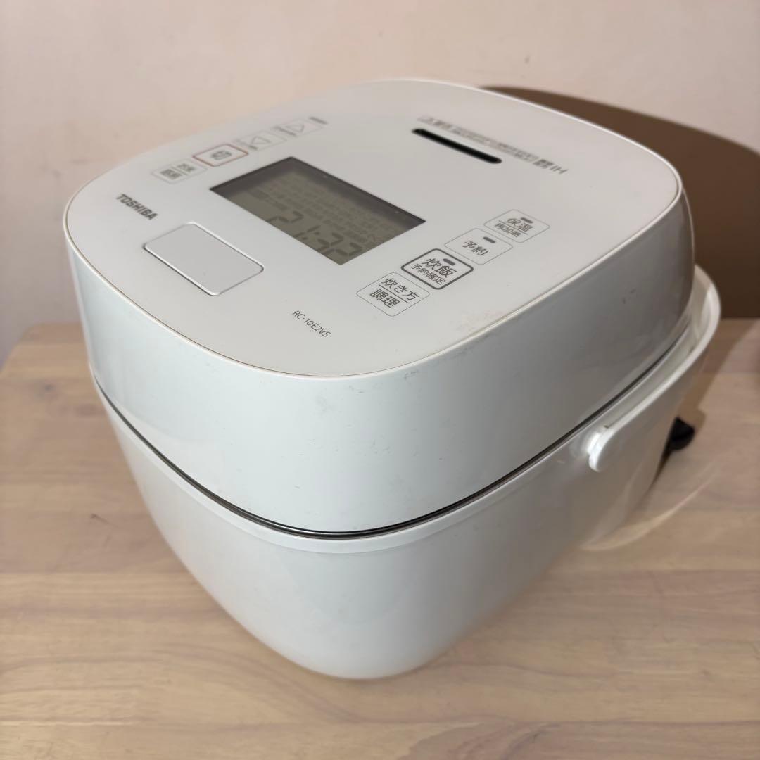 TOSHIBA RC-10E2VS 炊飯器 IH