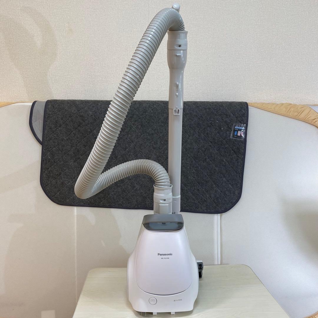 パナソニック 軽量 掃除機 紙パック式 ホワイト MC-PJ210G-W