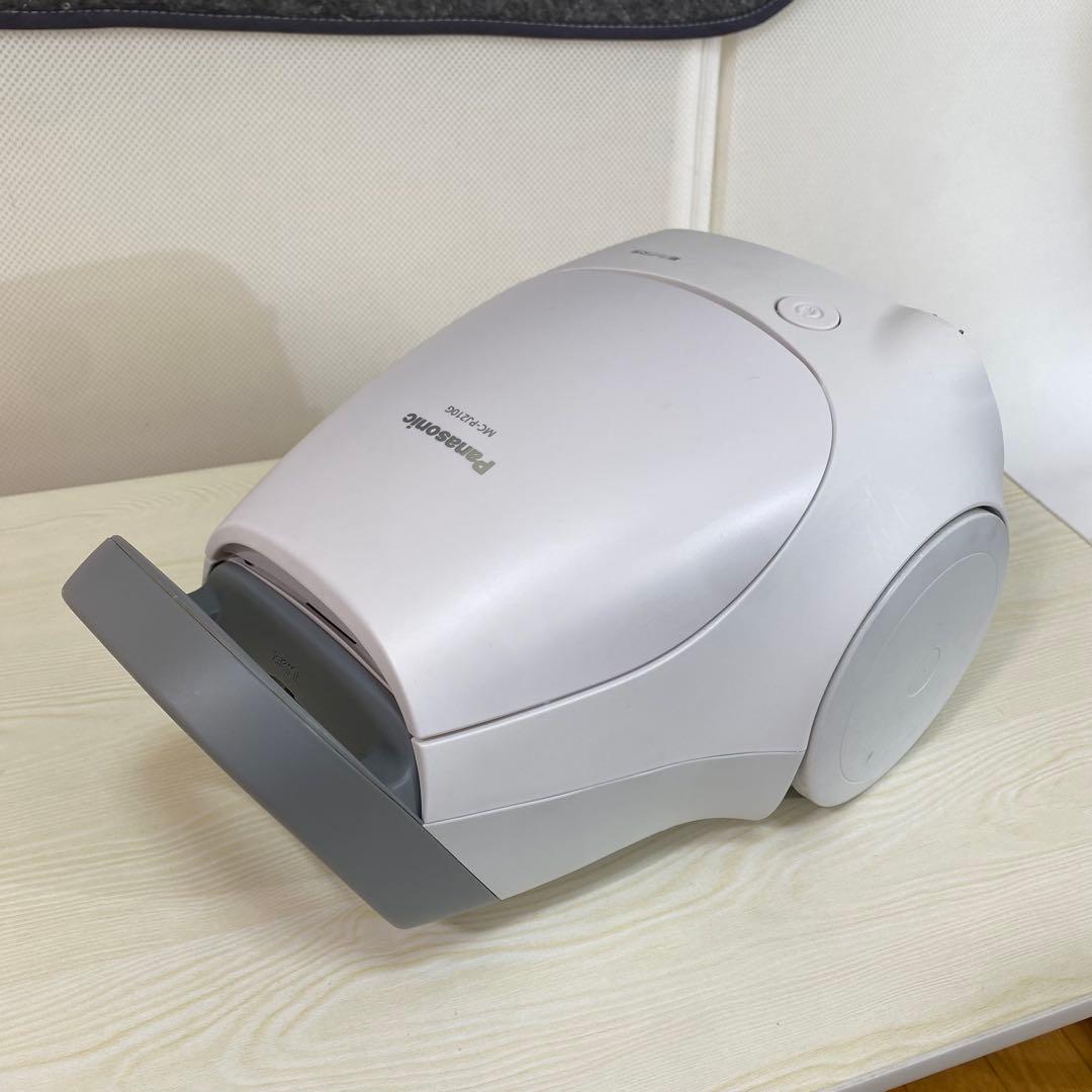 パナソニック 軽量 掃除機 紙パック式 ホワイト MC-PJ210G-W