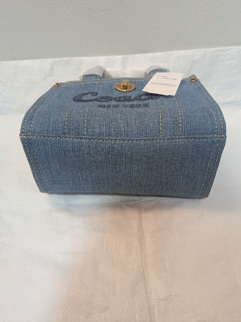 新品未使用Coach デニムトートバッグ
