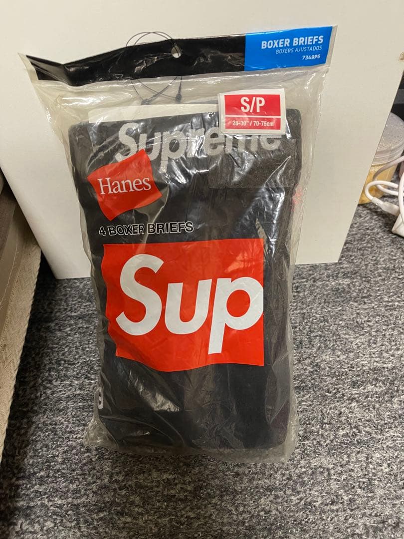 Supreme/Hanes ボクサーブリーフ 4枚セット S/P