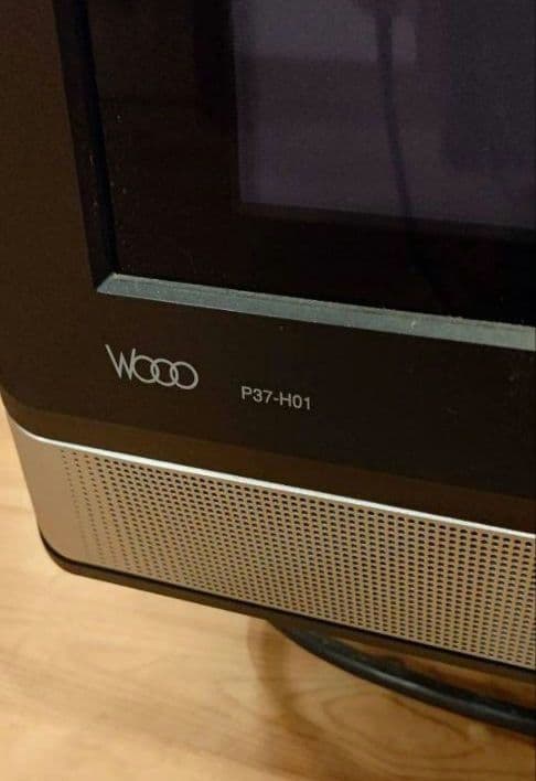 送料込　プラズマテレビ　HITACHI Wooo H01 P37-H01