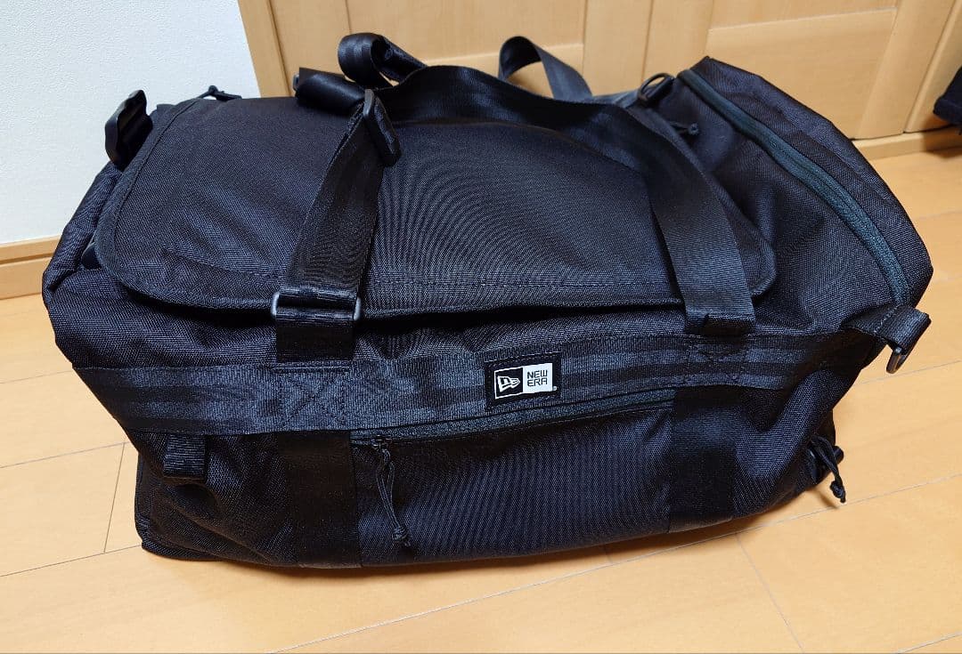 teru【超美品】ニューエラ ボストンバッグ 50L 2Way　ブラック