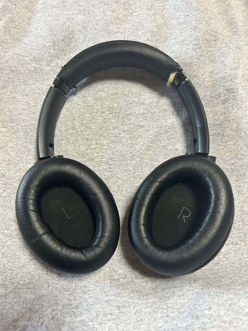 JBL ワイヤレスヘッドホン ブラック