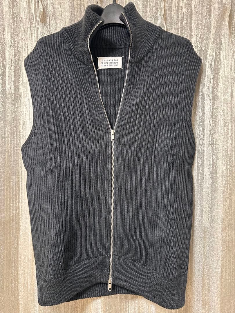 【美品】Margiela マルジェラ ドライバーズニット ベスト黒M ここのえ期