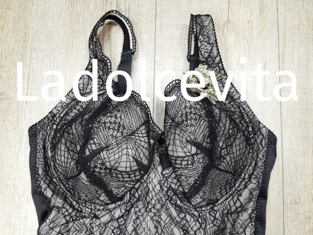 美品 マルコ　サラヴィール ボディスーツ F75L/レヴリブラック/184