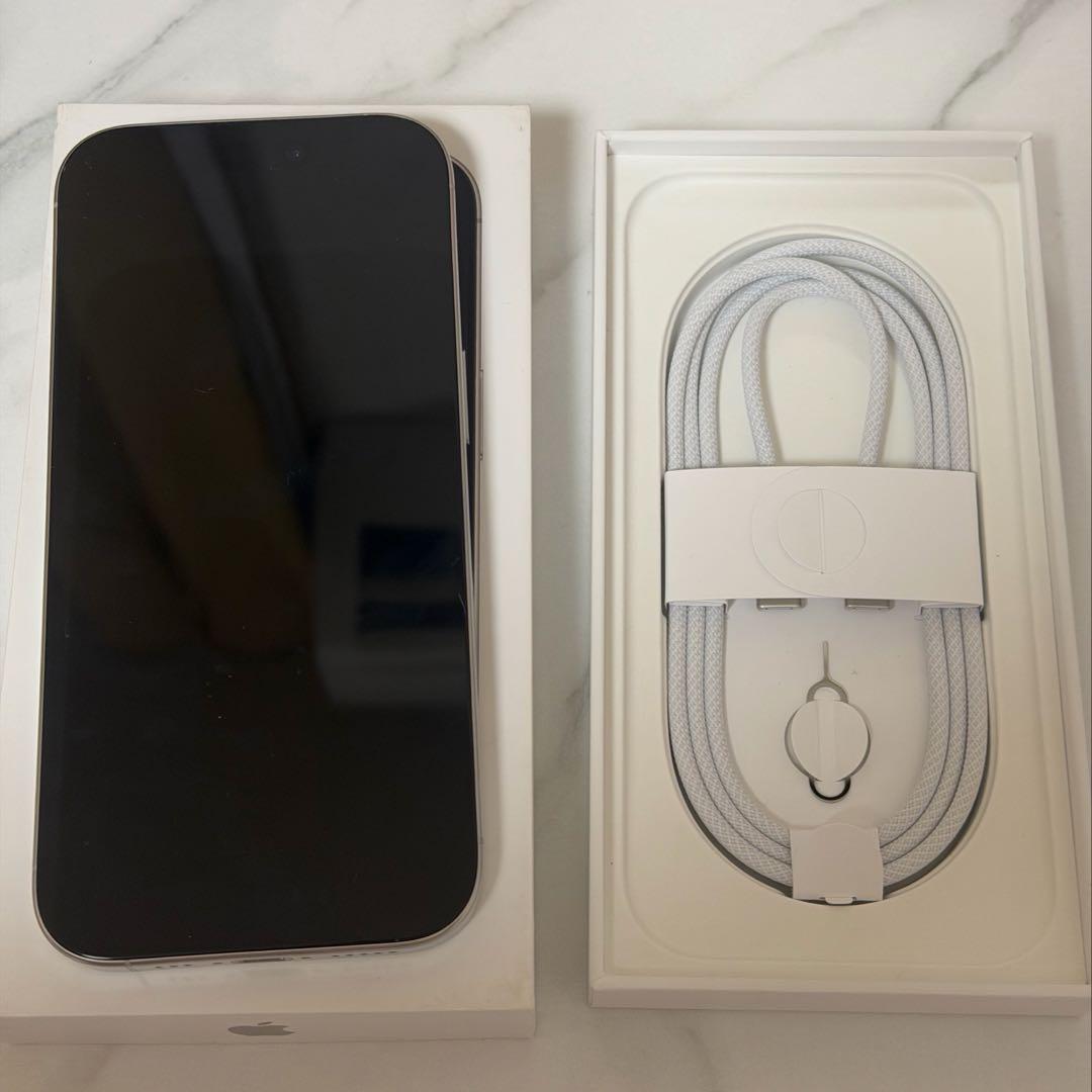 ♡iPhone 16 Pro ホワイト128GB 本体 SIMフリー♡