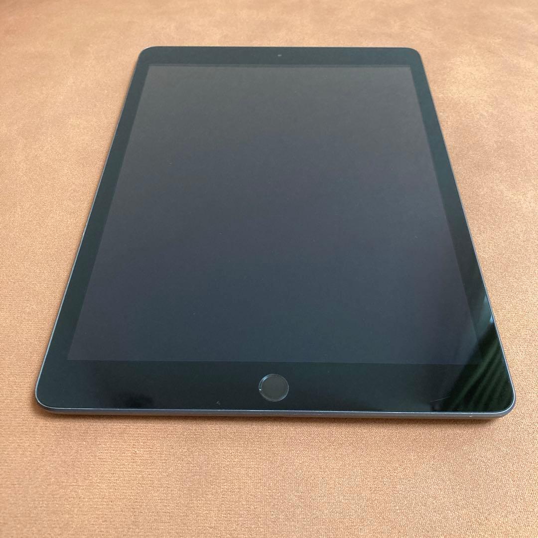 3360【早い者勝ち】電池最良好☆iPad7第7世代32GB WIFIモデル☆