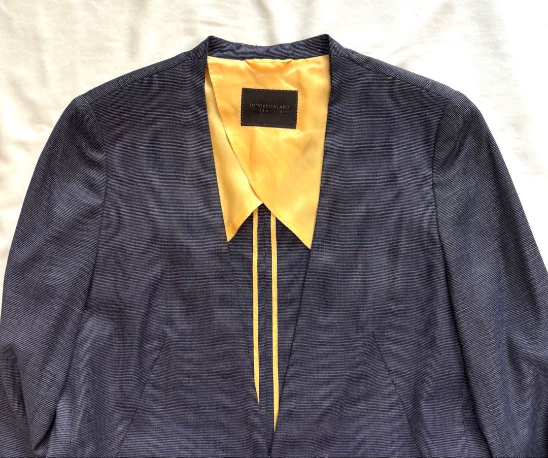 美品☆トゥモローランド ノーカラー　ジャケット パンツ スーツ イタリア生地