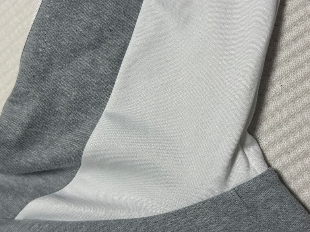 は*じ様 Sacai Nike 再構築　パーカー ナイキ　サカイ ldwaffl