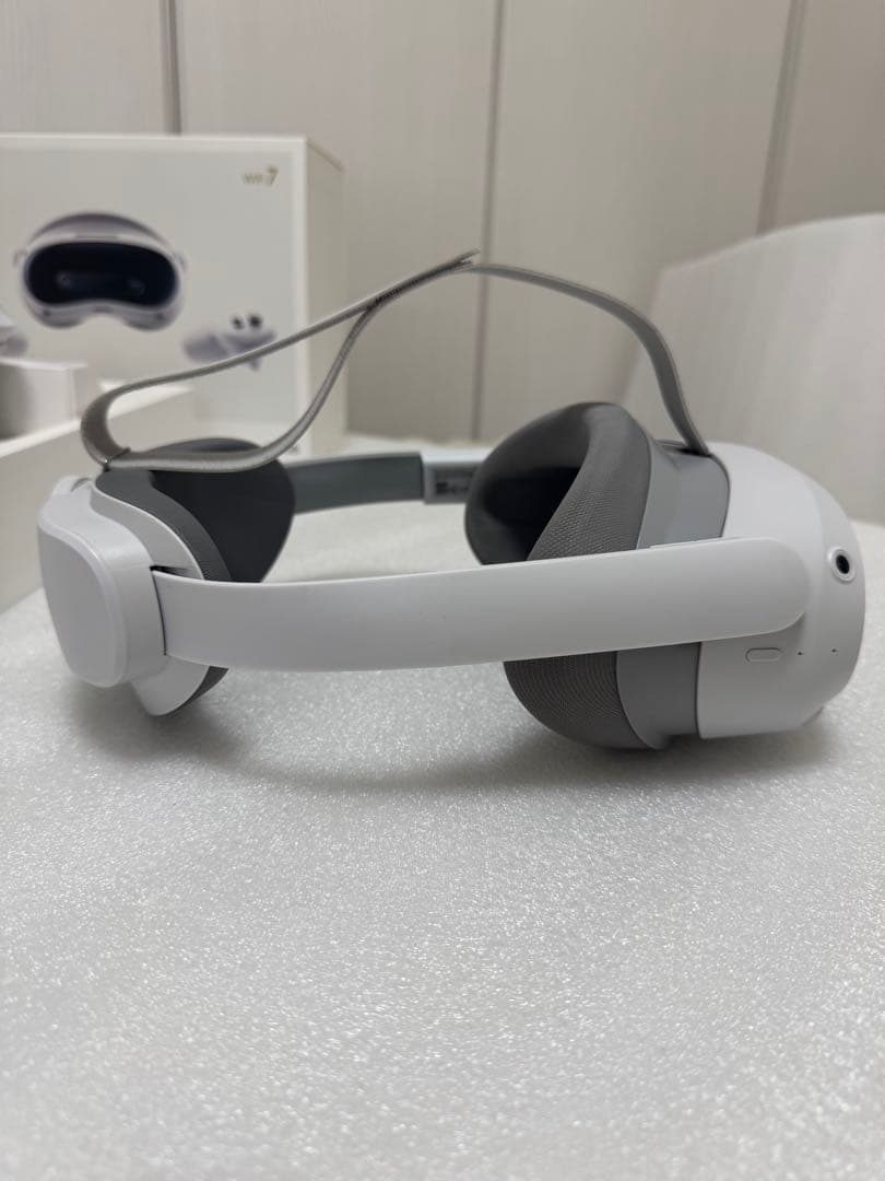 PICO4 Ultra + Motion Tracker(足首×4)(腰×1)