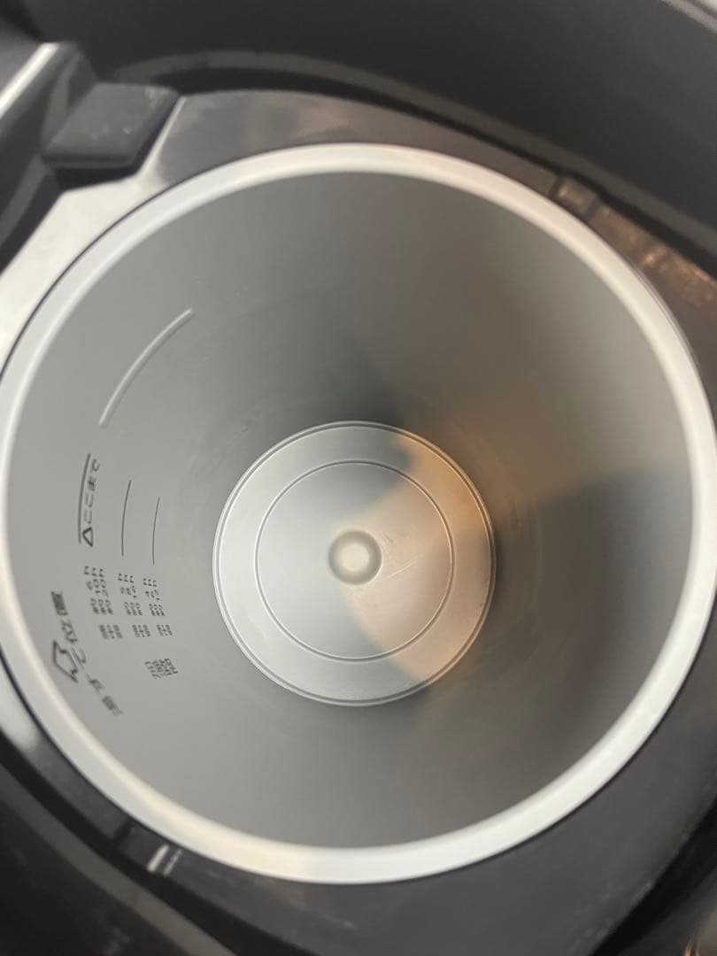 ●スチーム式加湿器 象印 EE-TA60-BM 2024年製●