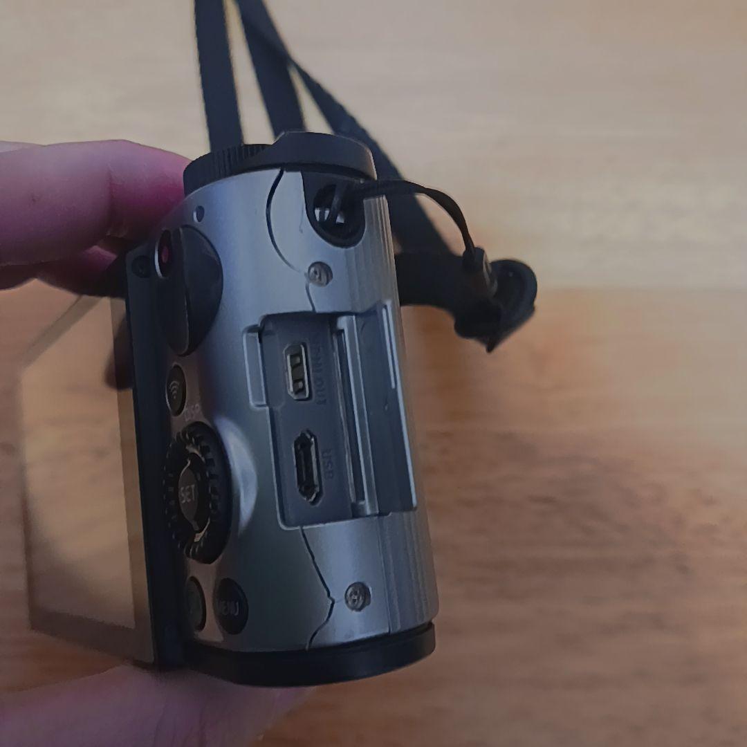 CASIO EXILIM HS　ケース&アダプタ付き