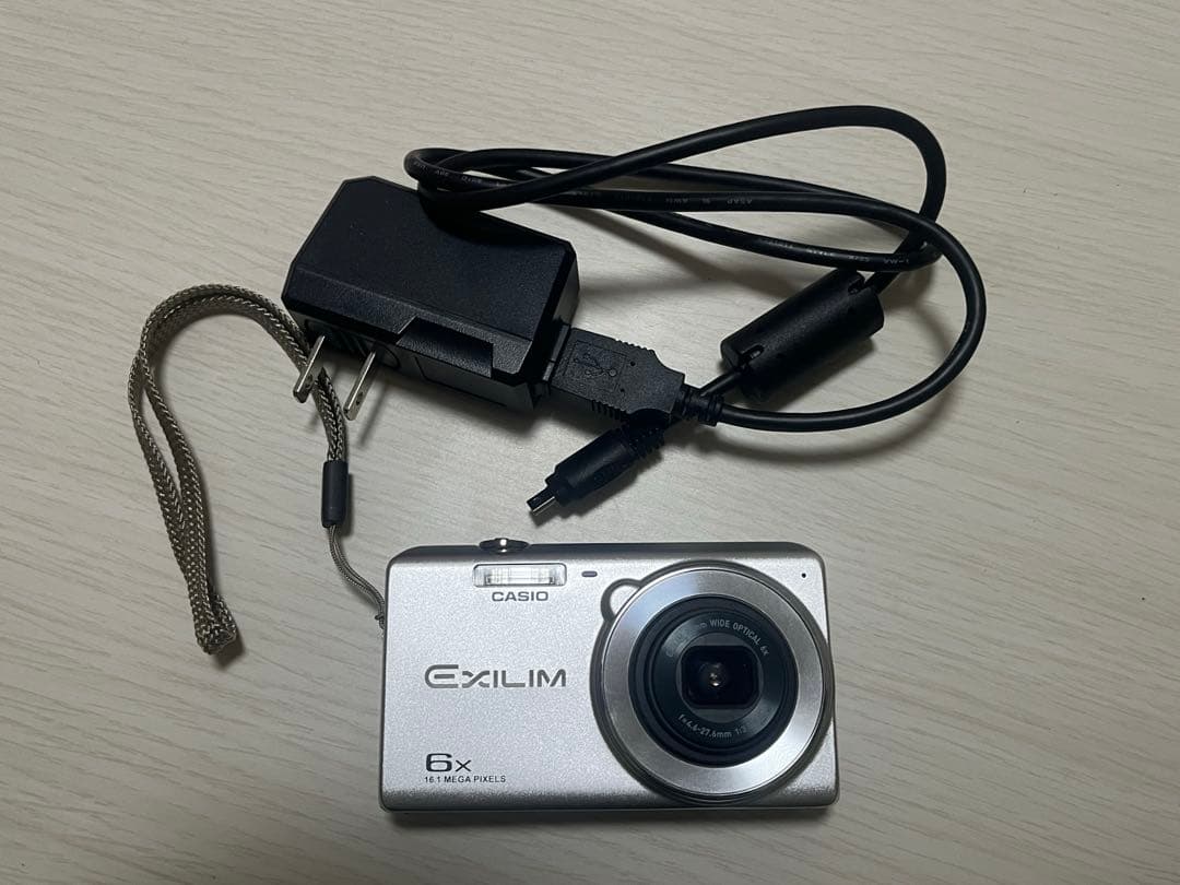 CASIO カシオ EXILIM EX-Z900 デジカメ