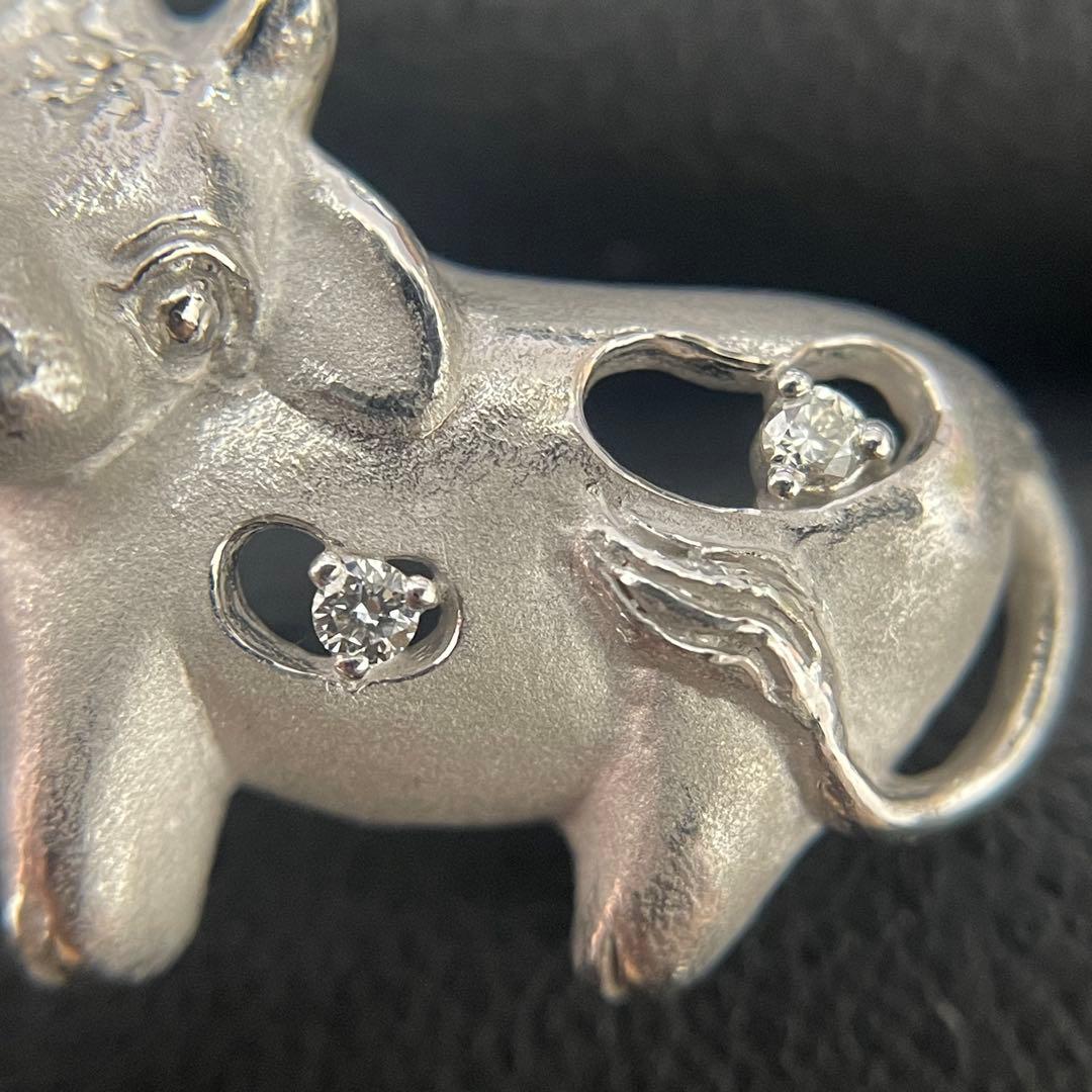 友安昭先生作　K18WG牛モチーフピンブローチ