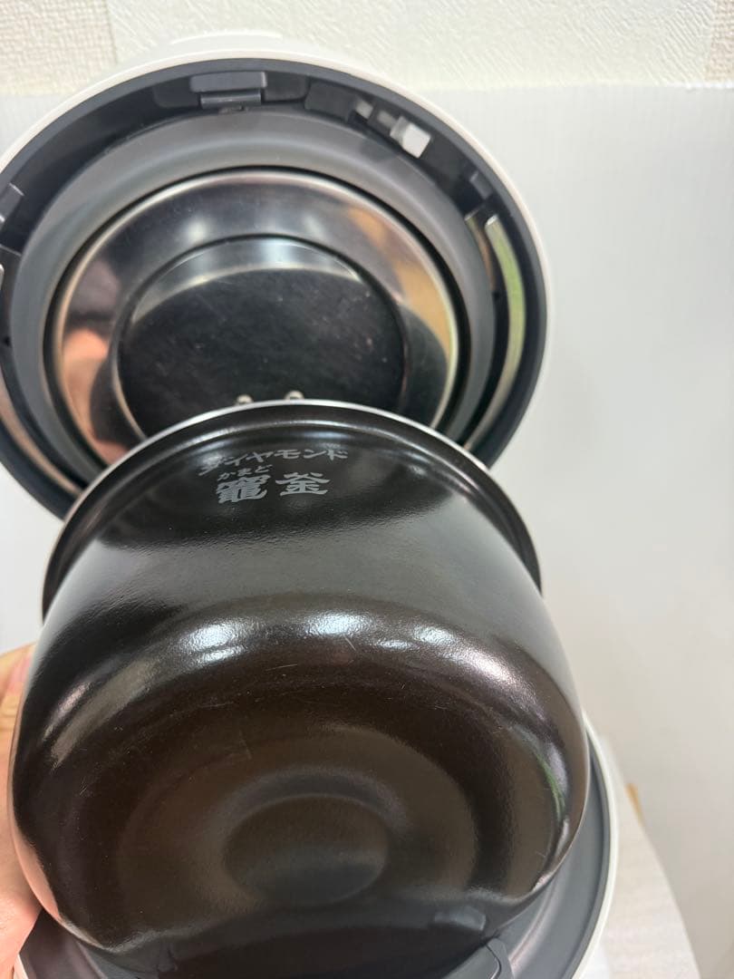 Panasonic 圧力IHジャー炊飯器 型番：SR-NB102（ホワイト）