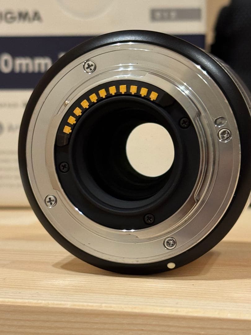 SIGMA 30mm F2.8 DN レンズ