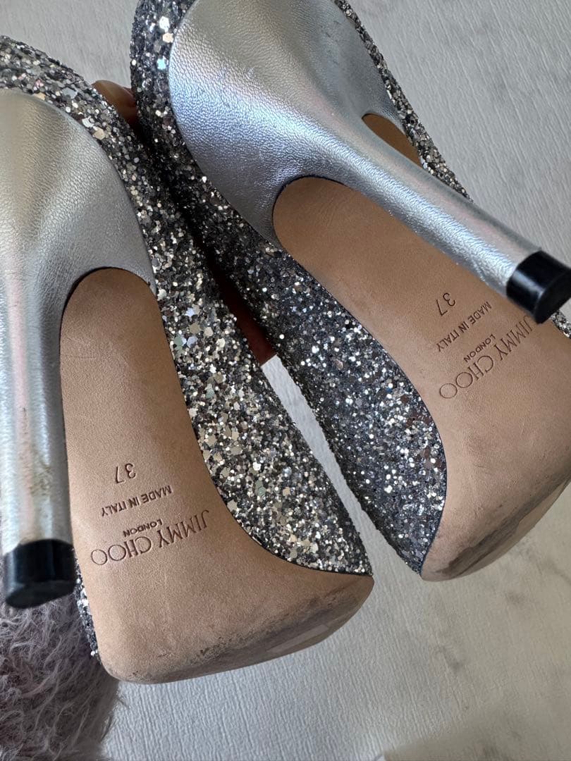 ゆ*ん様 Jimmy Choo シルバー グリッターハイヒール