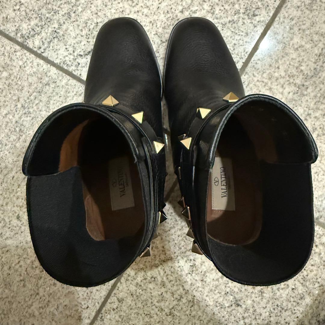 ヴァレンティノ VALENTINO ロックスタッズ ショートブーツ 黒 37