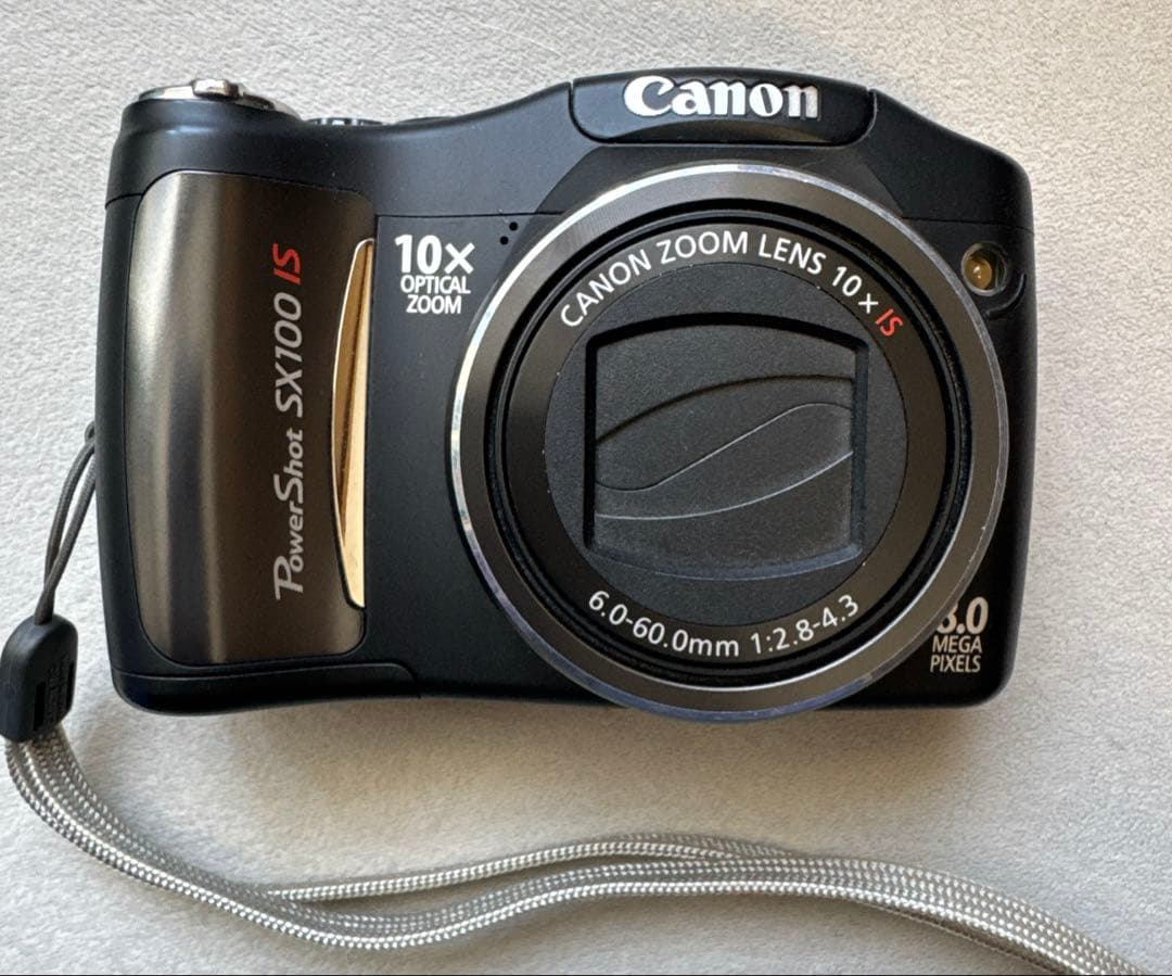 Canon PowerShot SX100 IS 単三乾電池式デジカメ