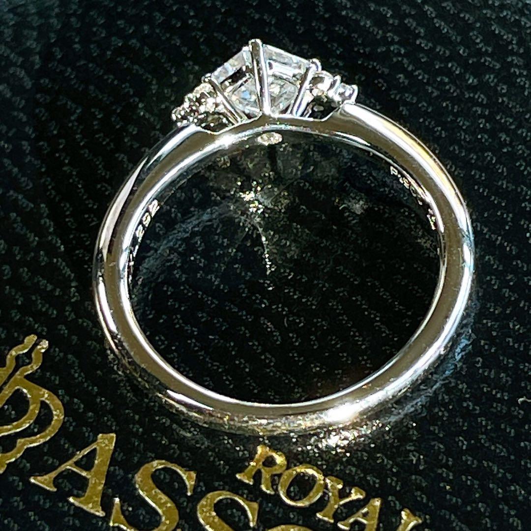 ロイヤルアッシャー　0.58ct 0.03ct ロイヤルアッシャーカット　リング