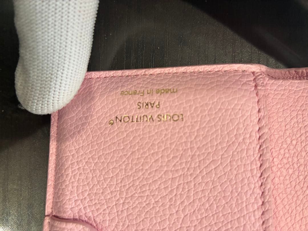 LOUIS VUITTON ピンク 二つ折り財布
