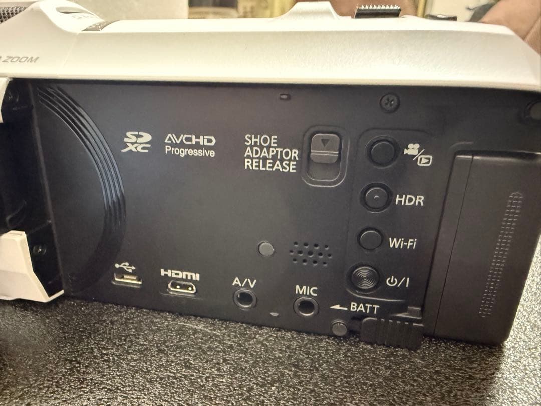 Panasonic HC-VX980M 4Kビデオカメラ ホワイト 付属品完備