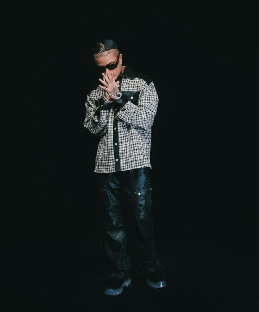 yzerr着用BREATH last nest