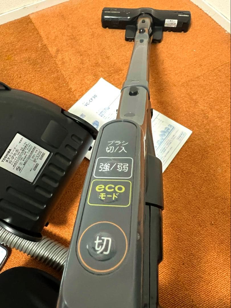 ビビッド　東芝 サイクロン掃除機 TORNEO mini VC-CF30
