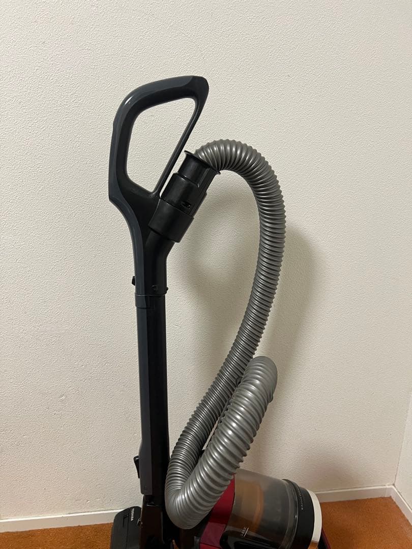 ビビッド　東芝 サイクロン掃除機 TORNEO mini VC-CF30