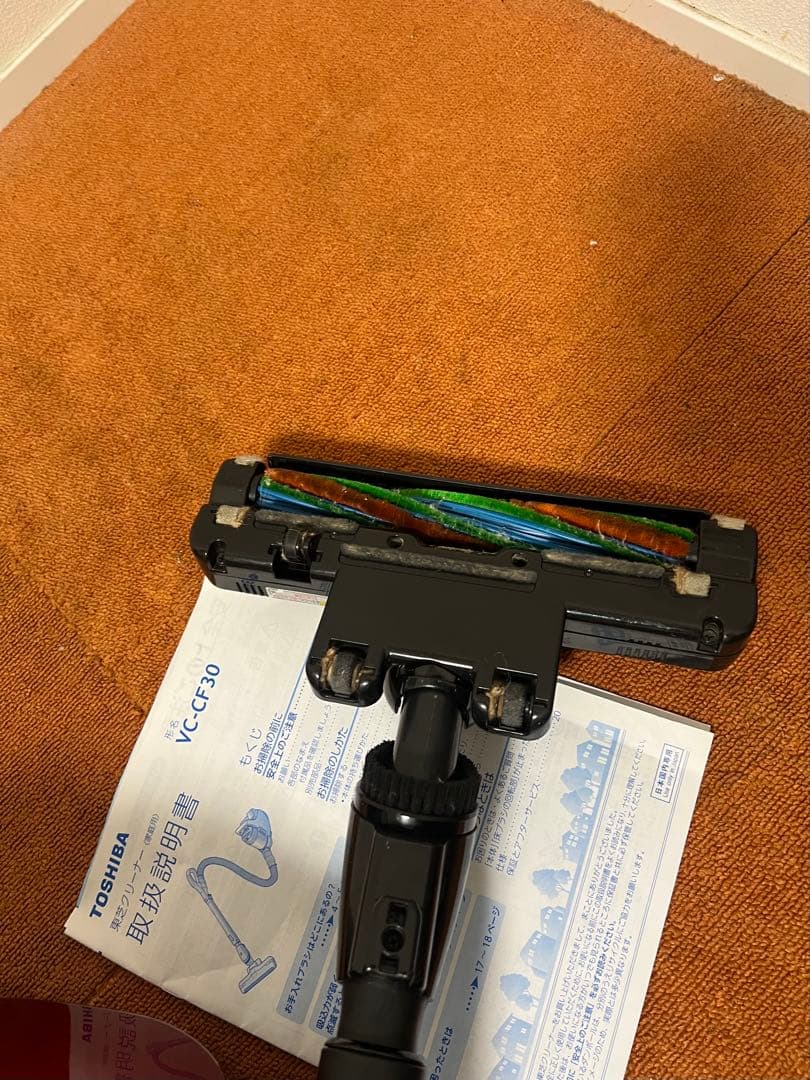 ビビッド　東芝 サイクロン掃除機 TORNEO mini VC-CF30