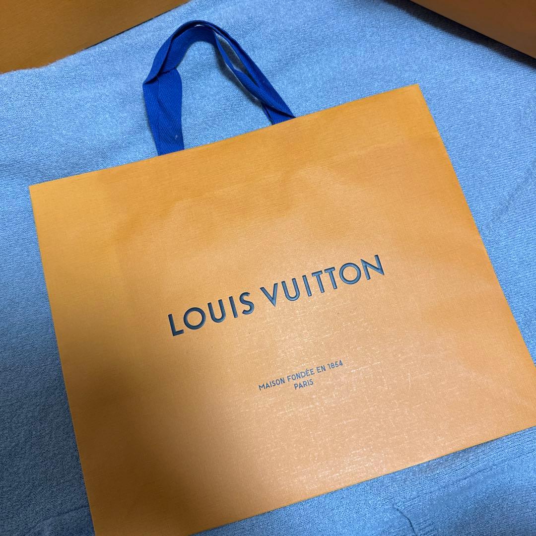 ミニオンズ様LOUIS VUITTON ミレニアムライン スニーカー
