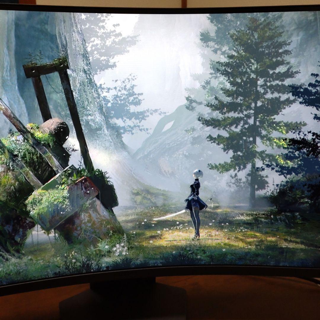 LG ゲーミングモニターUltraGear 32GS60QC-B 31.5インチ