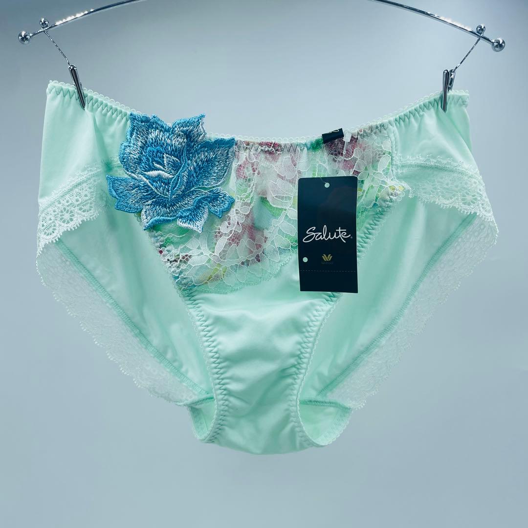 ワコール サルート 32G P-upタイプ 無邪気な少女が淑女へC75-M