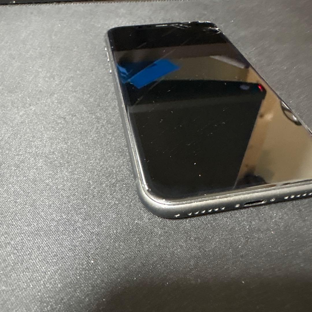 iPhone11 64GB SIMロック有り（ソフトバンク）