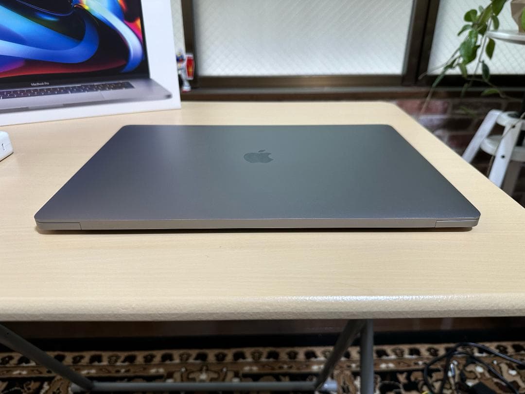 MacBook Pro 16 2019 i9 32GB 1TB USキーボード