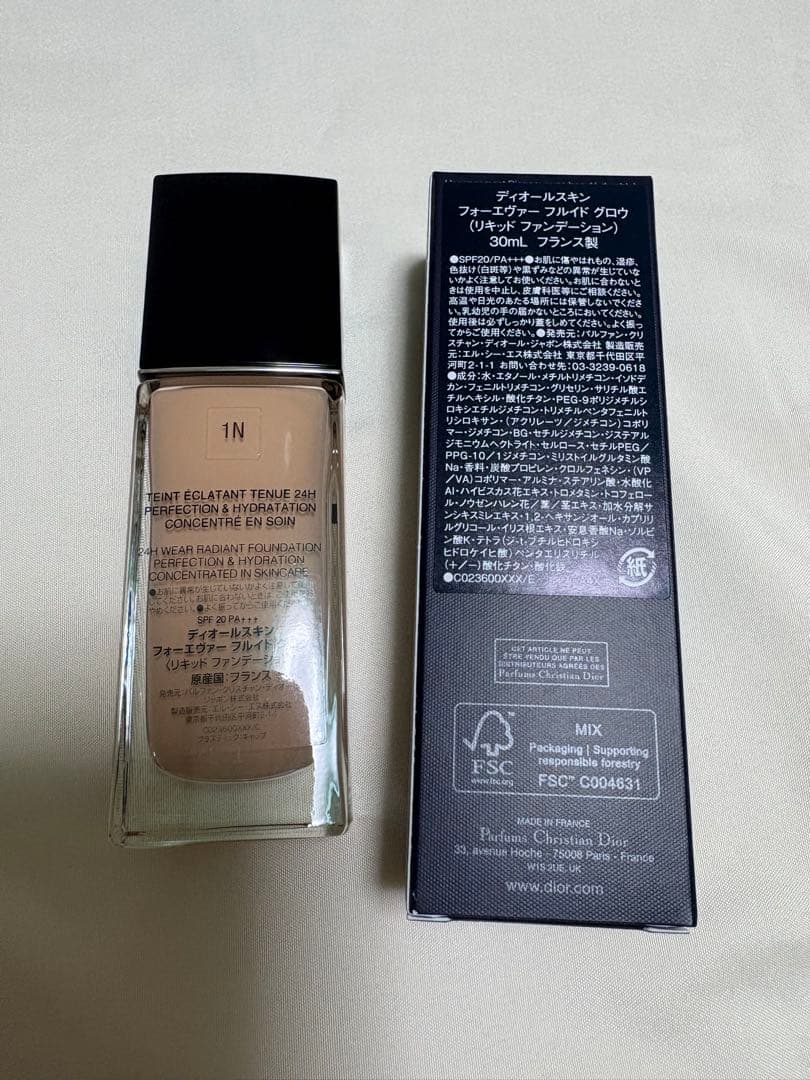 新品ディオールスキン フォーエヴァー　フルイド　グロウリキッドファンデーション