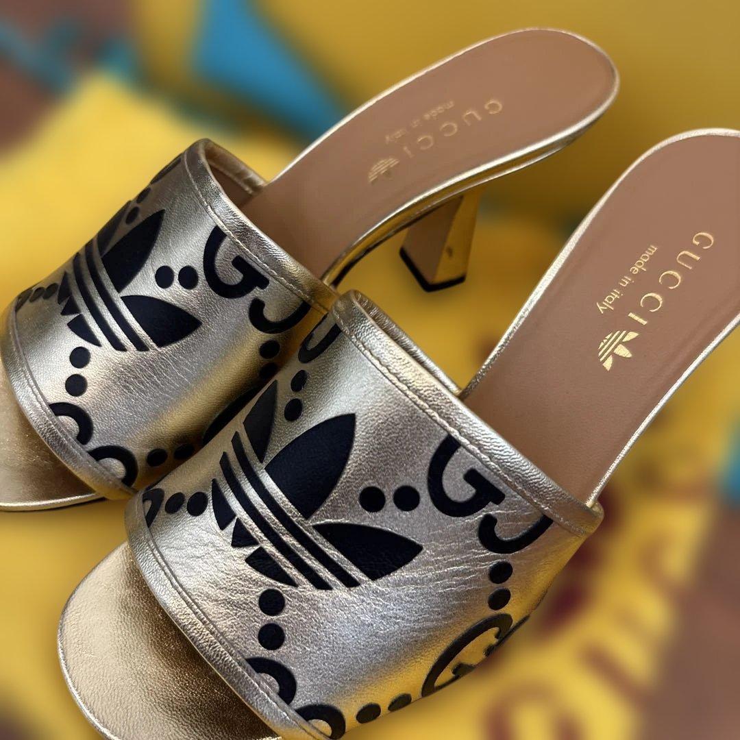 GUCCI ✖️adidasゴールド ブラック サンダル