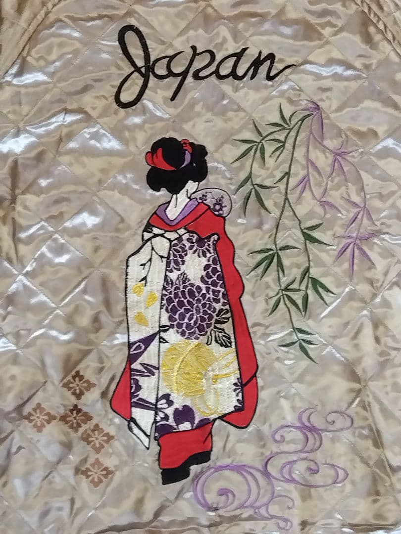 GUMU リバーシブルキルティングスカジャン 舞妓 鷹柄 sizeL