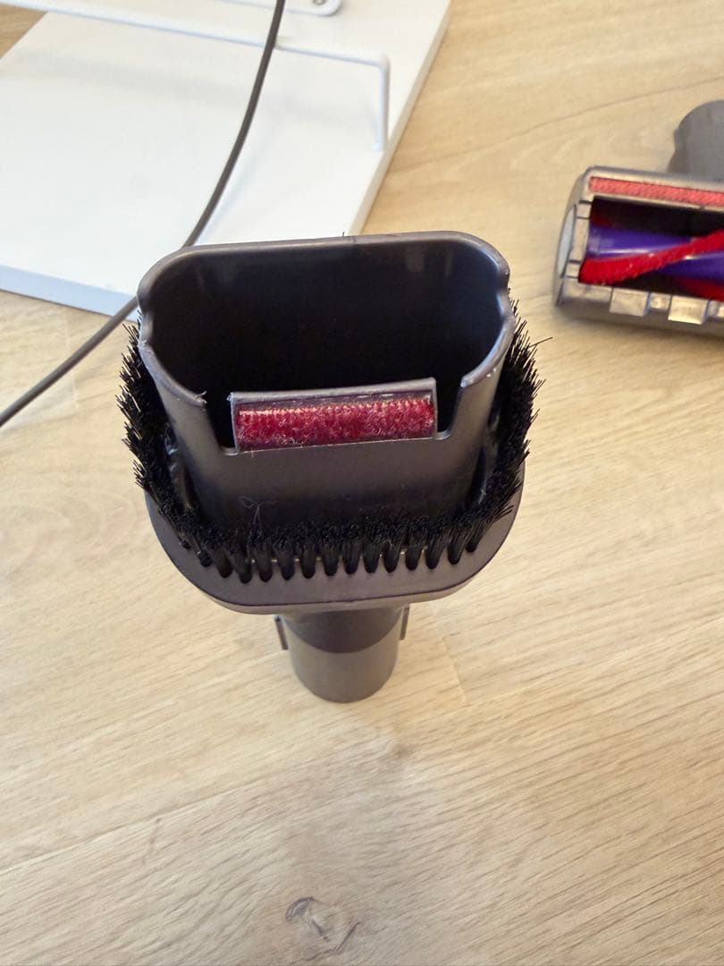 ダイソン V10 Fluffy SV12 FF BK 直販限定モデル