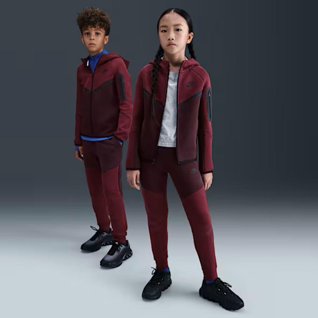 新品 キッズＭ(150) ワイン テックフリース セットアップ 赤タグ NIKE